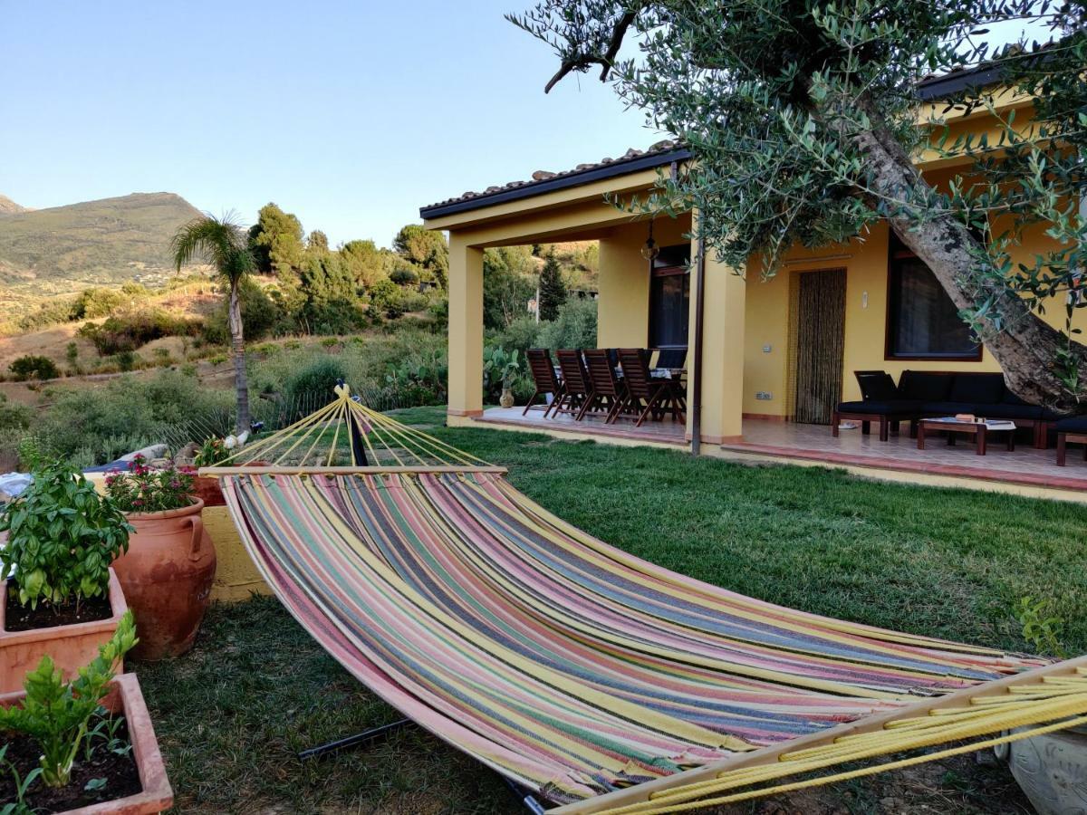 Casa Pizzido Near Cefalu Collesano Exteriör bild